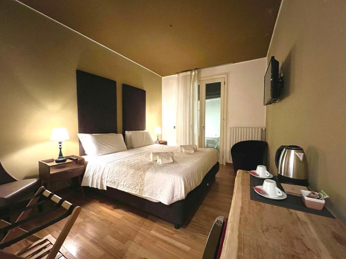 Bed and Breakfast Dimora Dei Salentini Лечче Номер фото